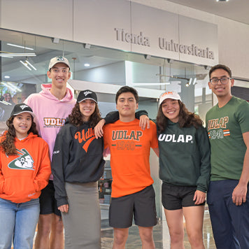 Sudaderas, gorras y playeras