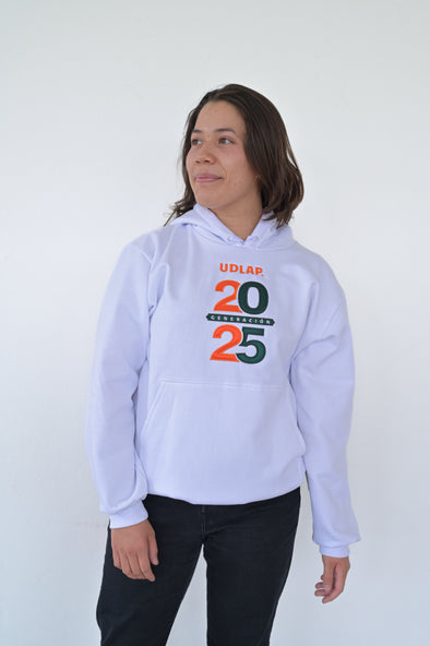Sudadera blanca vertical  graduación 2025