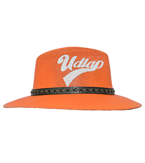 Sombrero naranja UDLAP