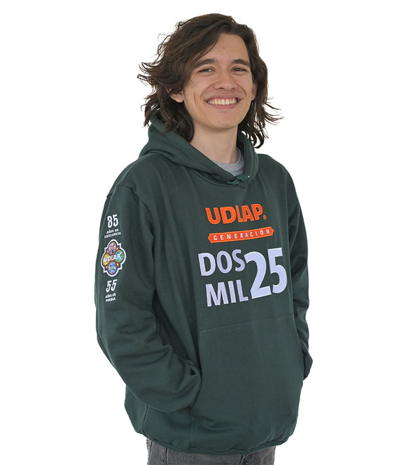 Sudadera verde letras graduación 2025